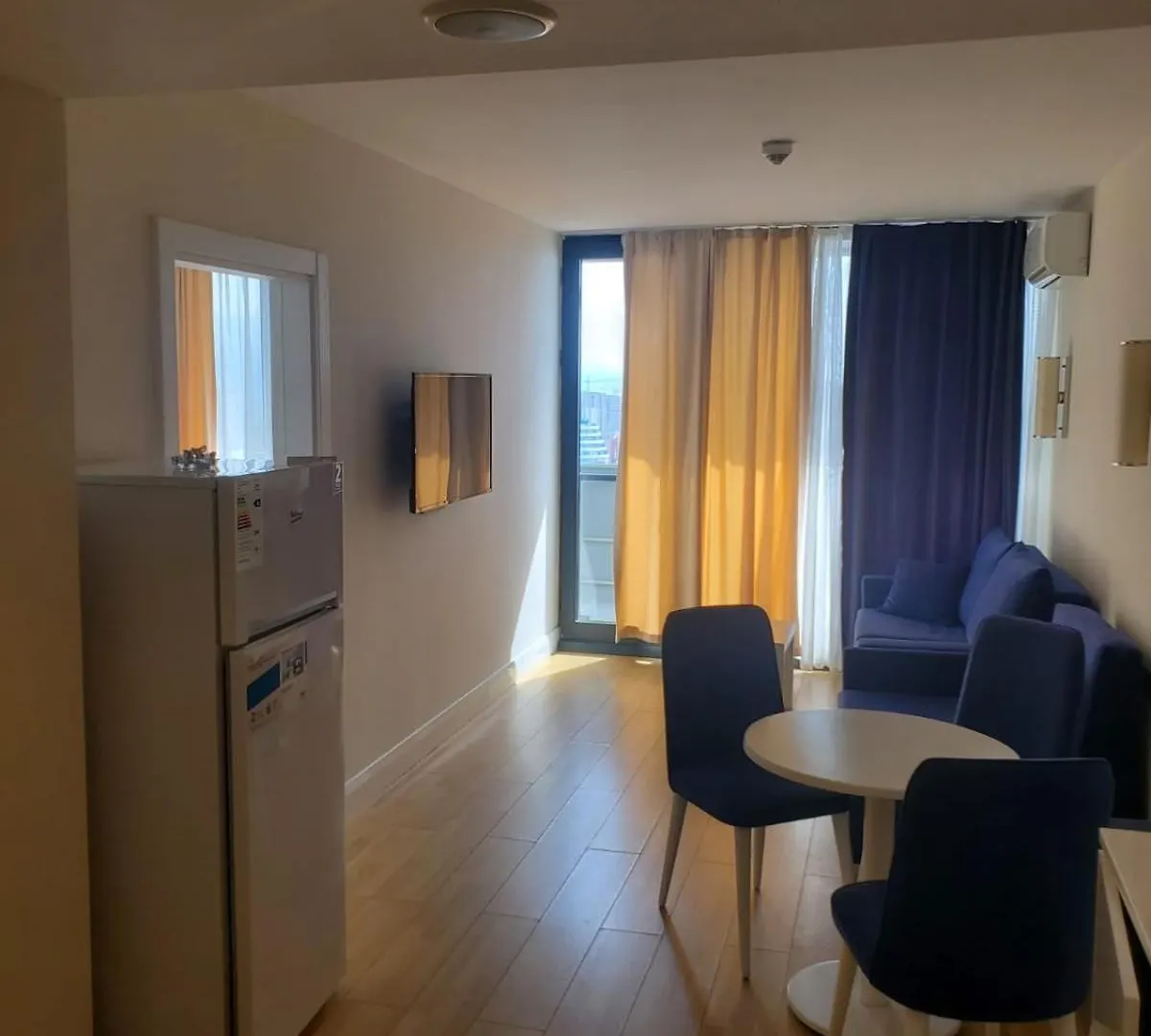 באטומי Suny Apartment In Orbi City 0*,